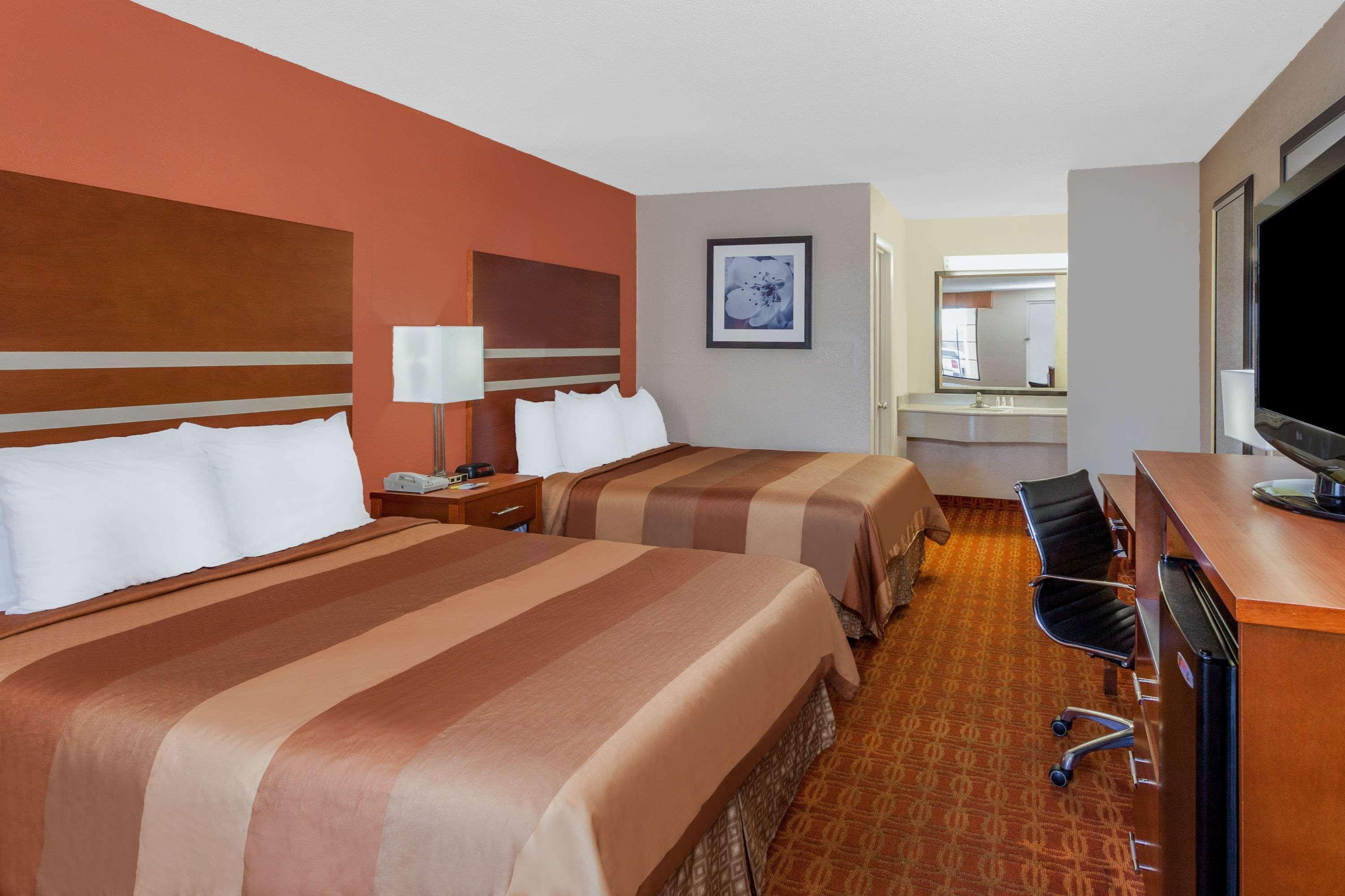 Hotel Days By Wyndham